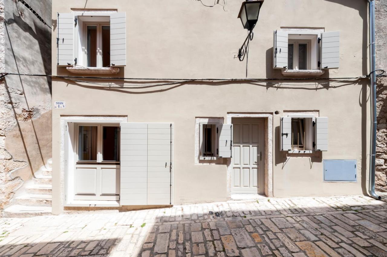 Calnova Suites Rovinj Exterior foto